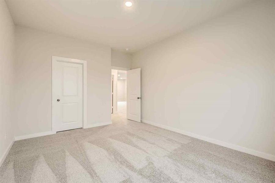 Spacious, unfurnished interior of a new home in Prestige Collection at Overland Grove, Forney (Image 20).