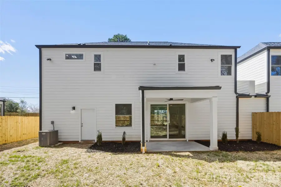 Exterior details and patio area of a home in , Charlotte (Image 4).
