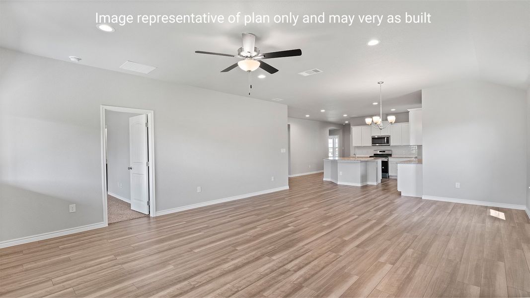 Spacious, unfurnished interior of a new home in London Towne, Corpus Christi (Image 14).