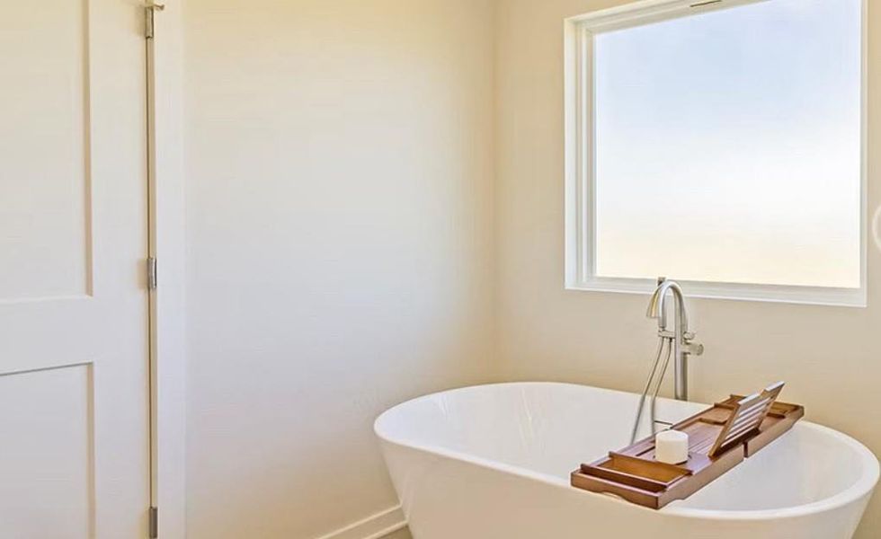 Close-up of interior finishes inside a home in Conner Springs, Social Circle (Image 10).
