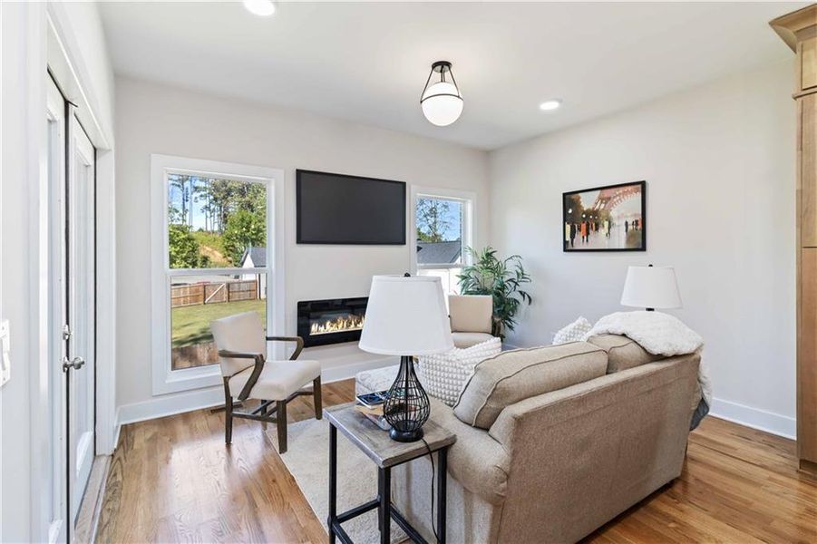 Furnished interior view inside a new home in , Atlanta (Image 9).