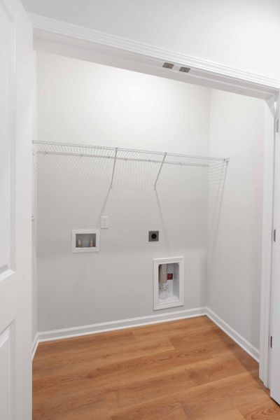 Spacious, unfurnished interior of a new home in , North Charleston (Image 18).