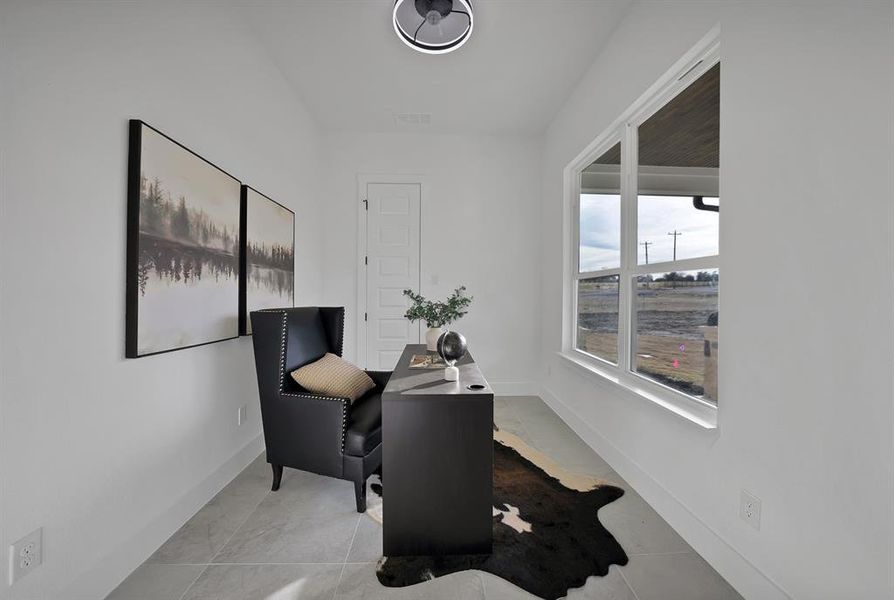 Furnished interior view inside a new home in , Celeste (Image 12).