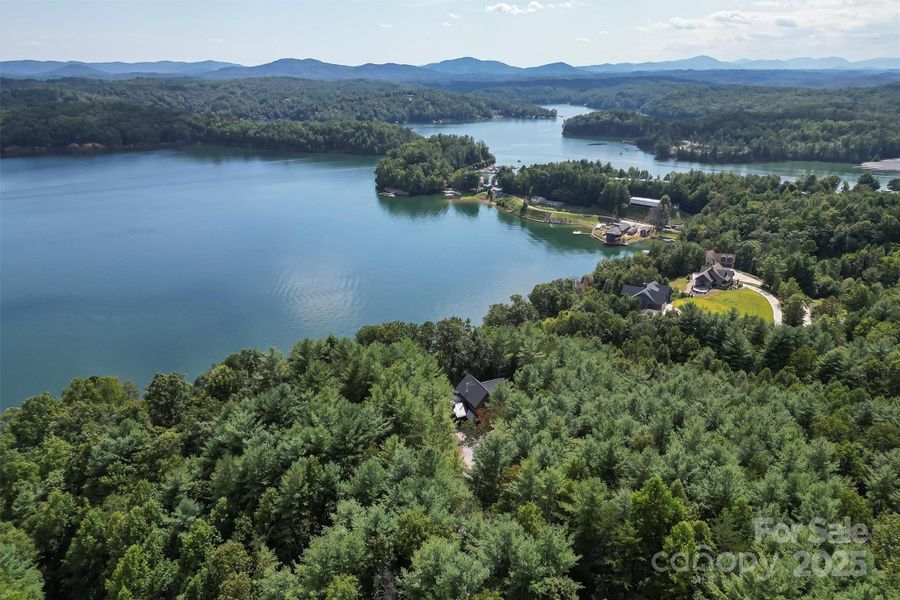 Image 34 of a home in .