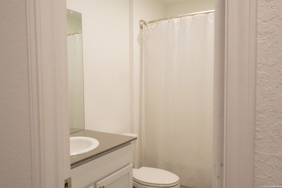Close-up of interior finishes inside a home in Sapphire Grove, San Antonio (Image 9).