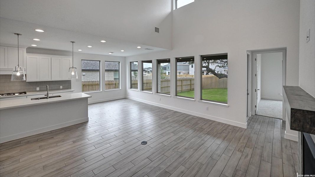 Spacious, unfurnished interior of a new home in Corley Farms, Boerne (Image 24). Spacious, unfurnished interior of a new home in Corley Farms, Boerne (Image 24).