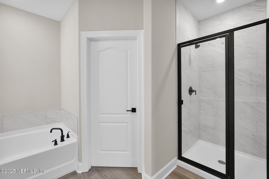 Furnished interior view inside a new home in Jennings Farm, Middleburg (Image 10).