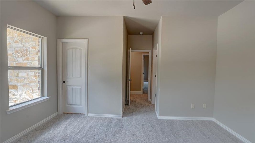 Spacious, unfurnished interior of a new home in , Malakoff (Image 20). Spacious, unfurnished interior of a new home in , Malakoff (Image 20).