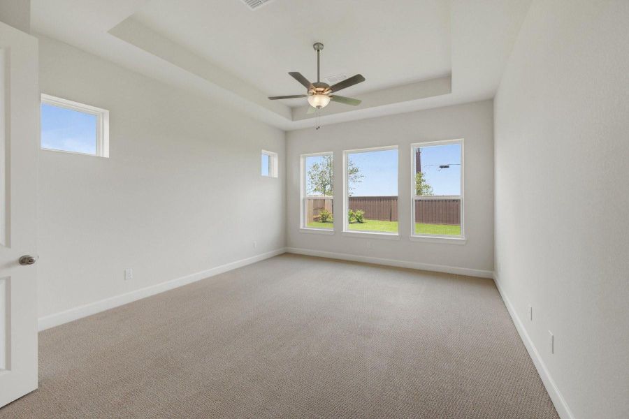 Spacious, unfurnished interior of a new home in Brookewater - Ascent Collection, Rosenberg (Image 15).
