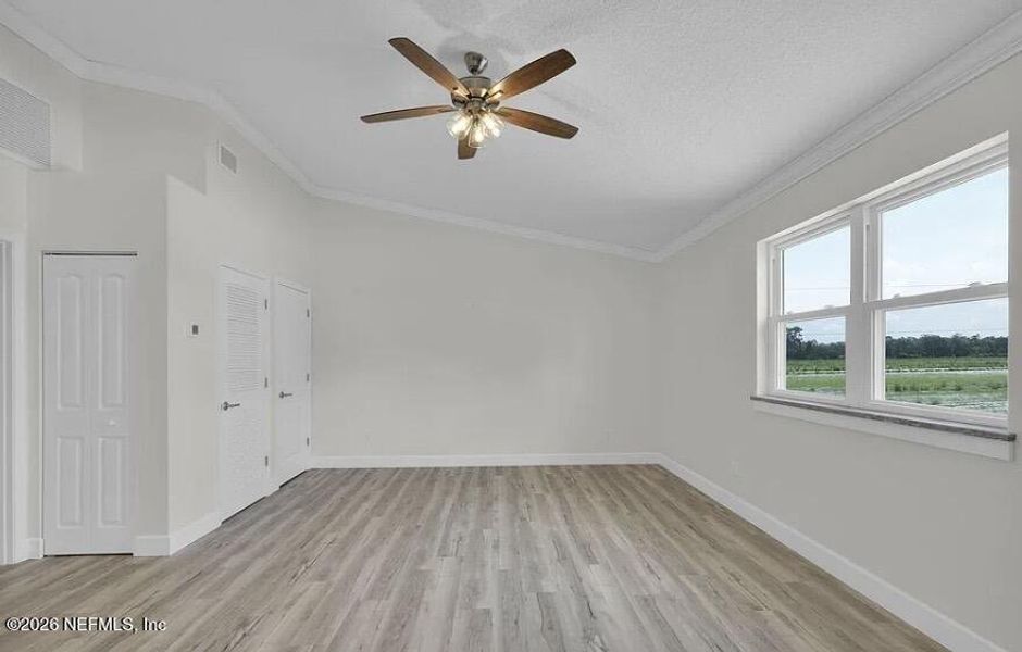 Spacious, unfurnished interior of a new home in , East Palatka (Image 36).