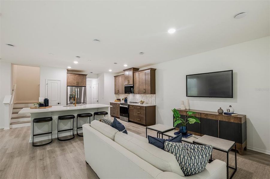Furnished interior view inside a new home in Towns at Greenleaf, Oviedo (Image 10).