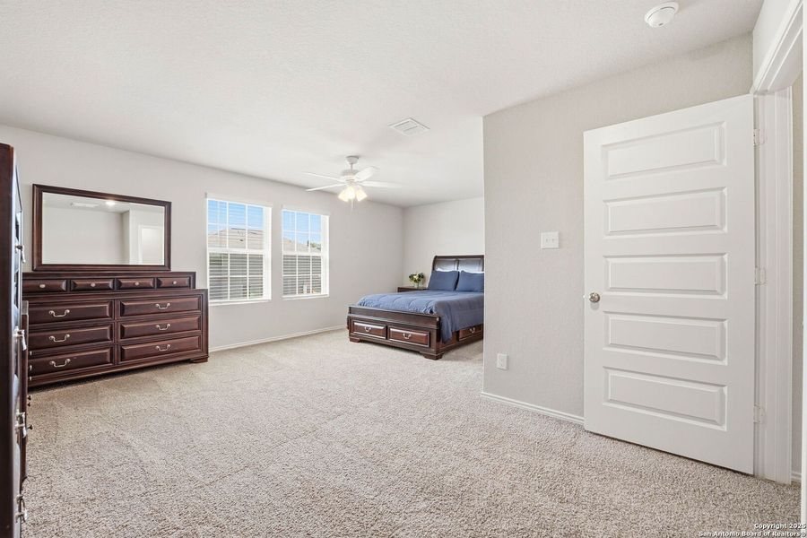 Furnished interior view inside a new home in Abbott Place, St. Hedwig (Image 17).