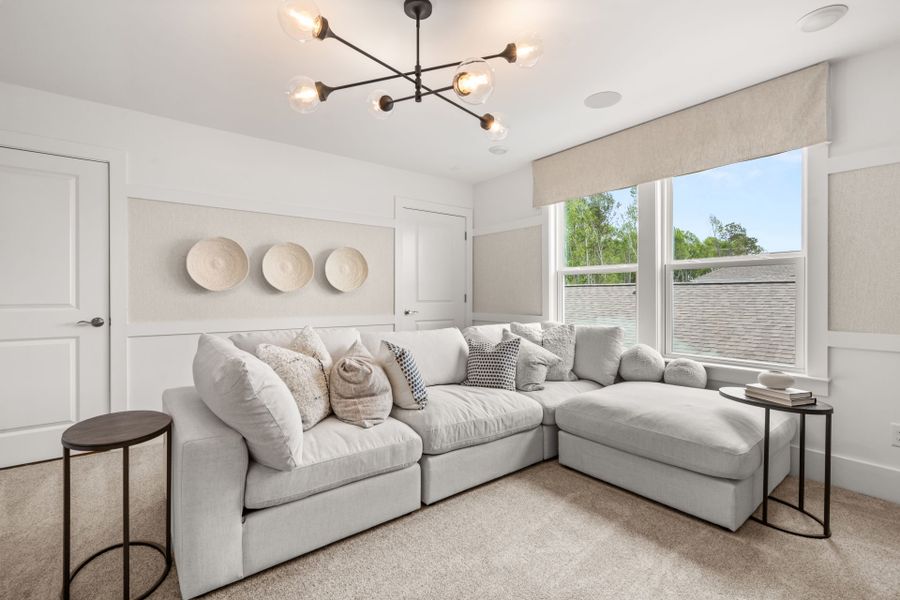 Furnished interior view inside a new home in Del Webb Savannah at Heartwood, Richmond Hill (Image 34). Furnished interior view inside a new home in Del Webb Savannah at Heartwood, Richmond Hill (Image 34).