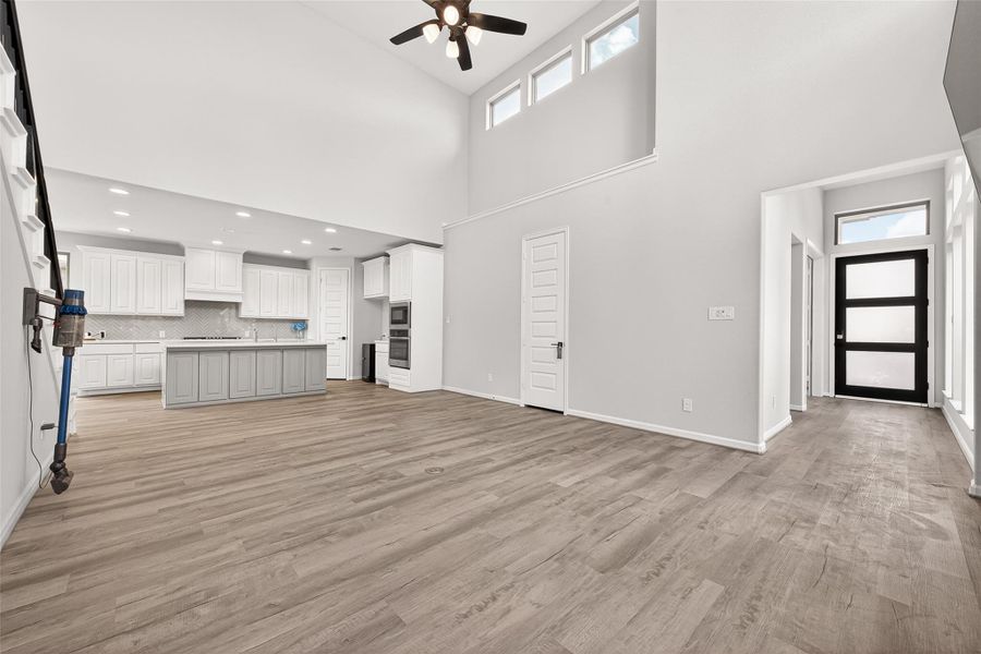 Spacious, unfurnished interior of a new home in Cane Island, Katy (Image 23).