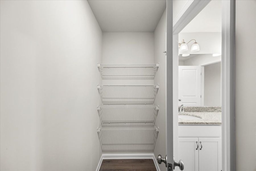 Spacious, unfurnished interior of a new home in Windsor, North Augusta (Image 23).