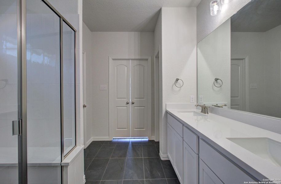 Furnished interior view inside a new home in , New Braunfels (Image 7).
