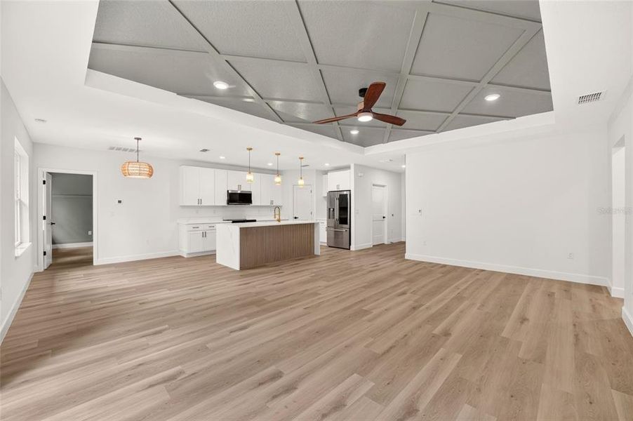 Spacious, unfurnished interior of a new home in , Ocala (Image 18).