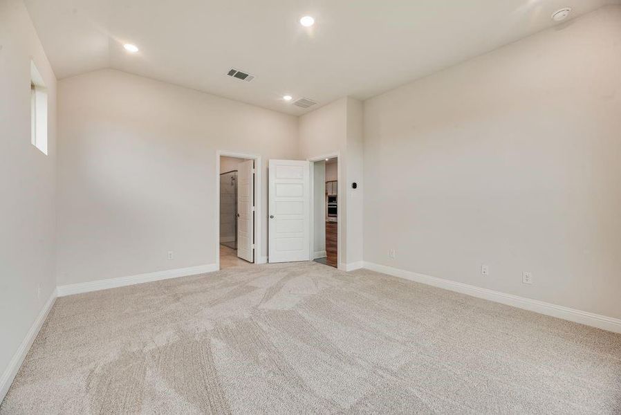 Spacious, unfurnished interior of a new home in Sutton Fields, Celina (Image 25). Spacious, unfurnished interior of a new home in Sutton Fields, Celina (Image 25).