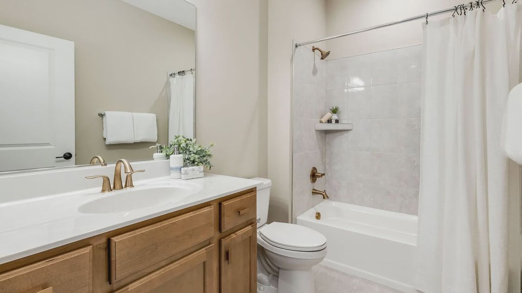 Representative furnished interior of a home built from the Capri by Epcon Communities in The Courtyards at Oak Grove, Durham (Image 9).