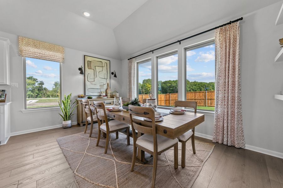 Representative furnished interior of a home built from the Kensington by Cambridge Homes in Tinsley Meadows, Van Alstyne (Image 17). Representative furnished interior of a home built from the Kensington by Cambridge Homes in Tinsley Meadows, Van Alstyne (Image 17).