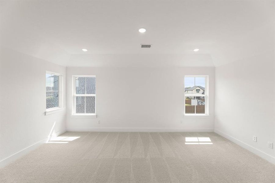 703 Iris-Game Room-1