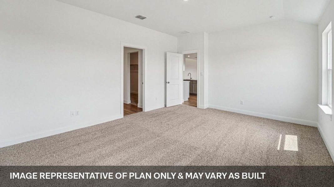 Spacious, unfurnished interior of a new home in Railhead, Cedar Creek (Image 25).