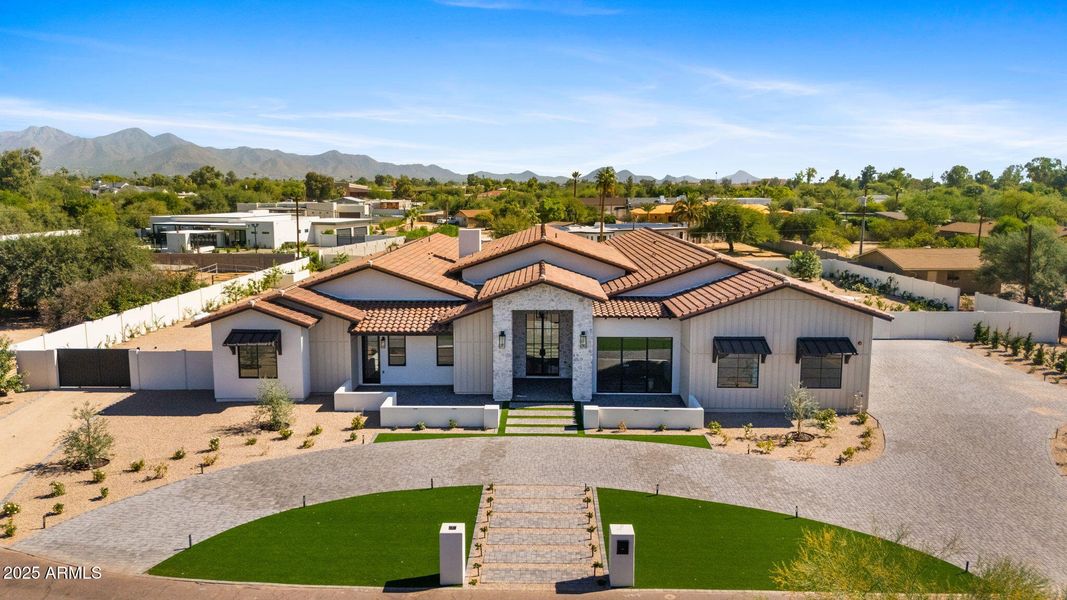 58-web-or-mls-10809-n-82nd-pl 58-web-or-mls-10809-n-82nd-pl