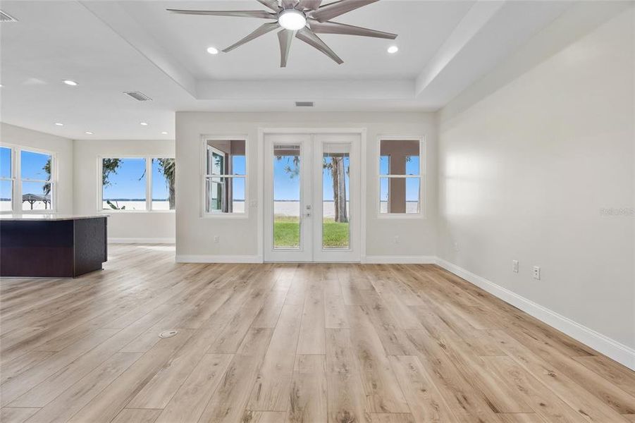 Spacious, unfurnished interior of a new home in , Tavares (Image 24).