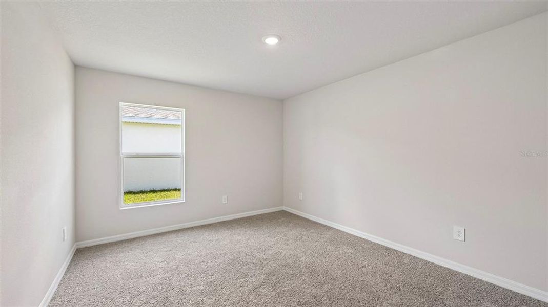 Spacious, unfurnished interior of a new home in Rye Crossing, Parrish (Image 36).