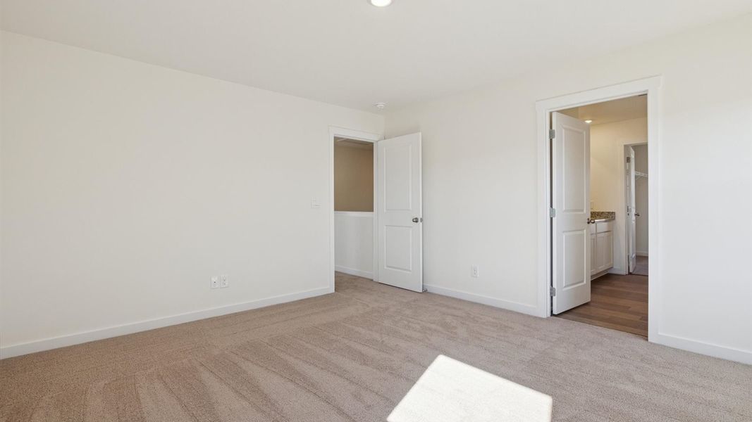 Spacious, unfurnished interior of a new home in Johnson Farms, Greeneville (Image 14). Spacious, unfurnished interior of a new home in Johnson Farms, Greeneville (Image 14).