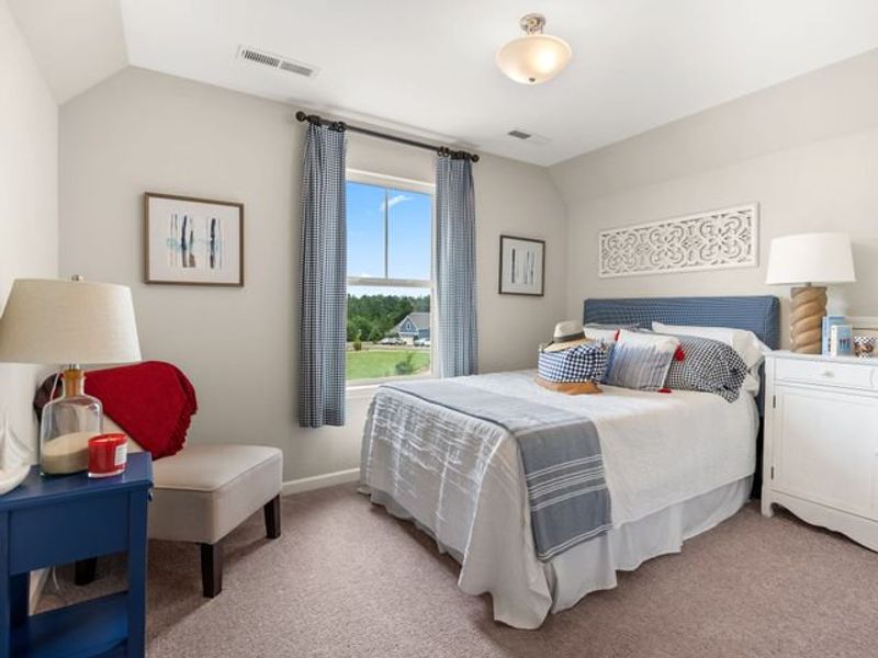 Representative furnished interior of a home built from the Cyprus by True Homes in Westbrook Falls, Colfax (Image 24).