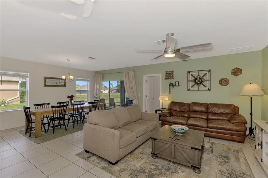 Furnished interior view inside a new home in , Punta Gorda (Image 10).