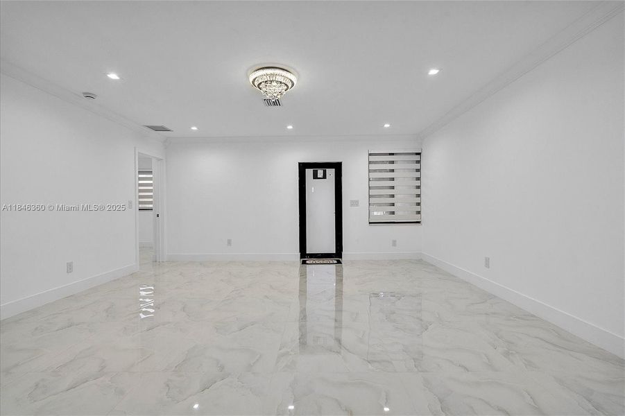 Image 22 of a home in .