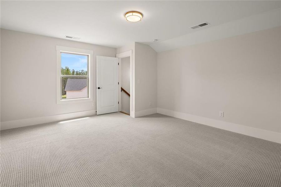 Spacious, unfurnished interior of a new home in Soleil Belmont Park, Canton (Image 29). Spacious, unfurnished interior of a new home in Soleil Belmont Park, Canton (Image 29).