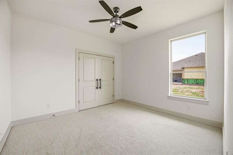 Spacious, unfurnished interior of a new home in , Glen Rose (Image 17). Spacious, unfurnished interior of a new home in , Glen Rose (Image 17).