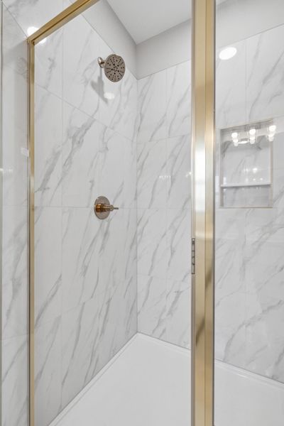 Image 27 of a home in .