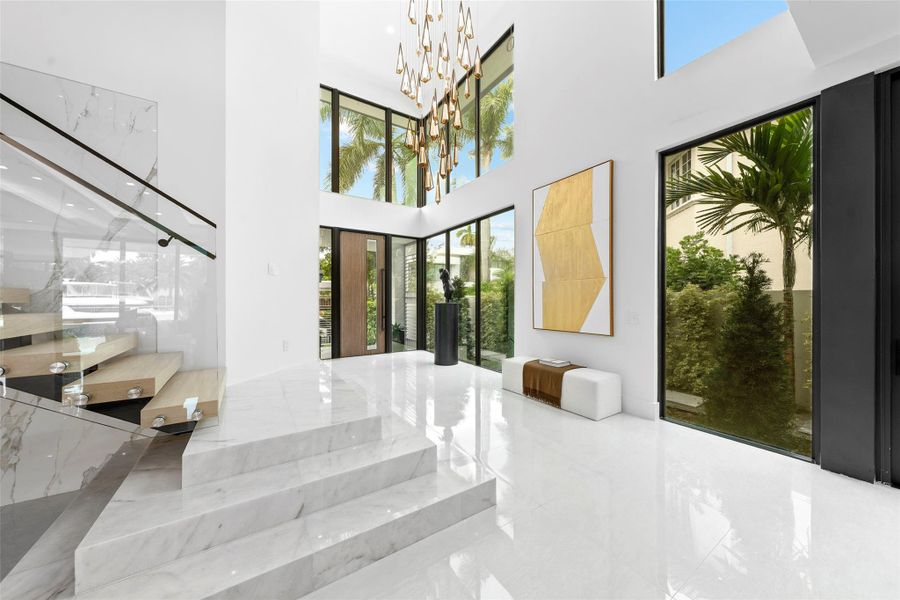 Furnished interior view inside a new home in , Fort Lauderdale (Image 55).