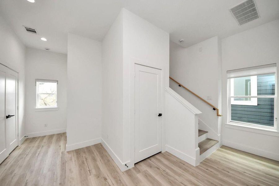 Spacious, unfurnished interior of a new home in , Houston (Image 41). Spacious, unfurnished interior of a new home in , Houston (Image 41).
