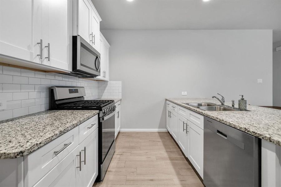 Furnished interior view inside a new home in The Overlook, Fort Worth (Image 10).