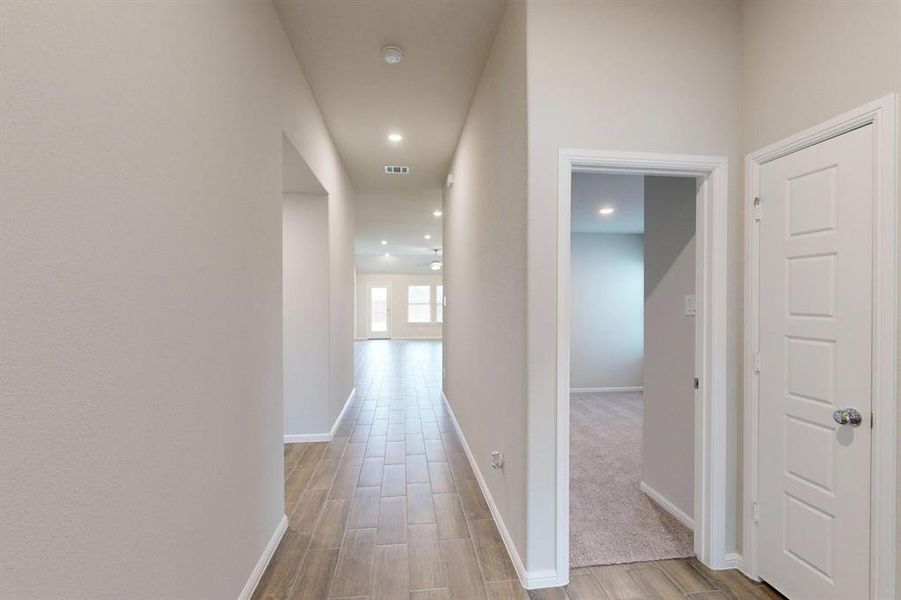 Spacious, unfurnished interior of a new home in Forest Park, Princeton (Image 27). Spacious, unfurnished interior of a new home in Forest Park, Princeton (Image 27).