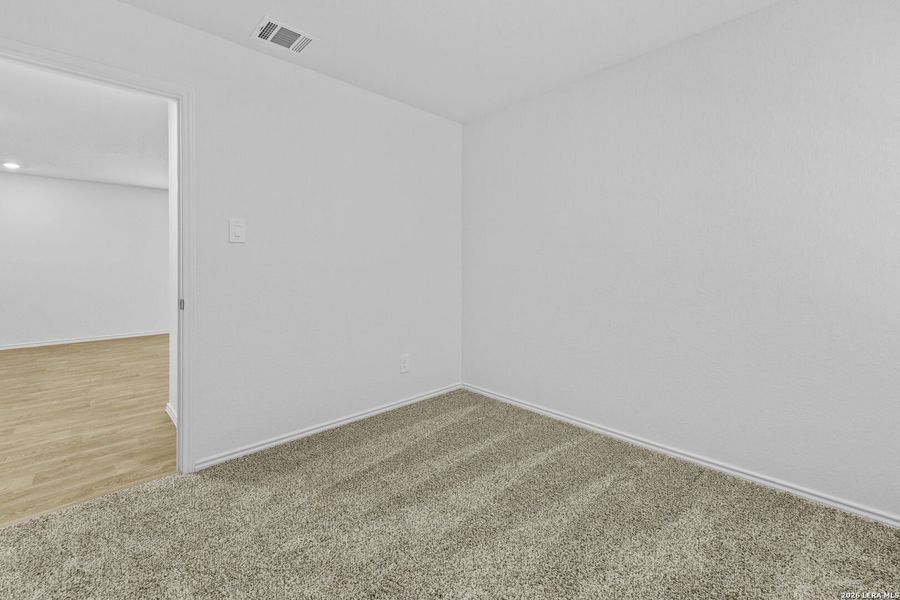Spacious, unfurnished interior of a new home in Hickory Ridge, Elmendorf (Image 29).