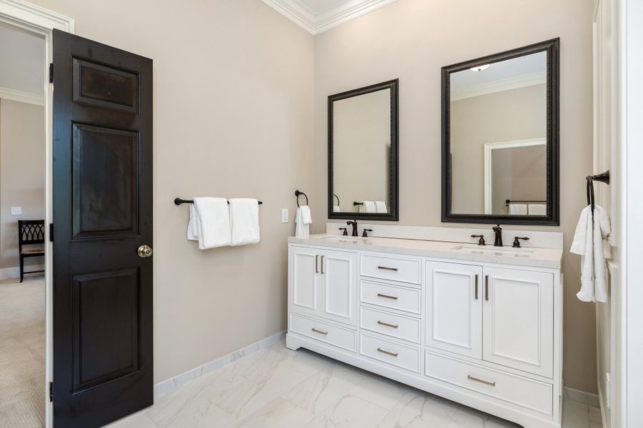 Furnished interior view inside a new home in , Elloree (Image 41).