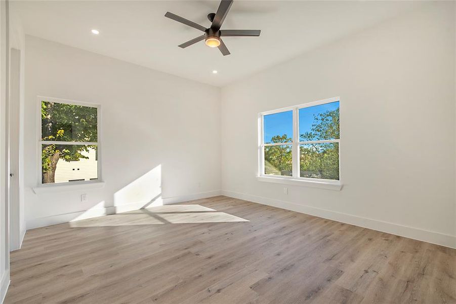 Spacious, unfurnished interior of a new home in , Dallas (Image 24).