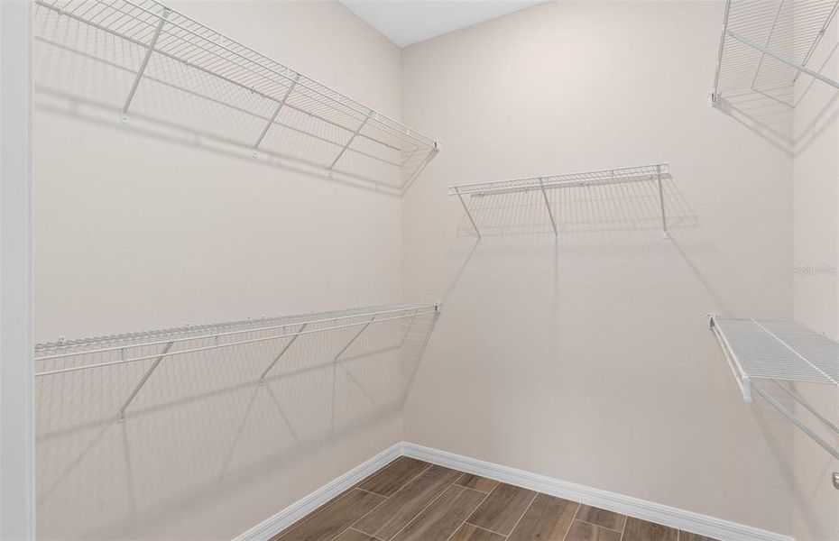 Spacious, unfurnished interior of a new home in Del Webb Minneola, Minneola (Image 19). Spacious, unfurnished interior of a new home in Del Webb Minneola, Minneola (Image 19).