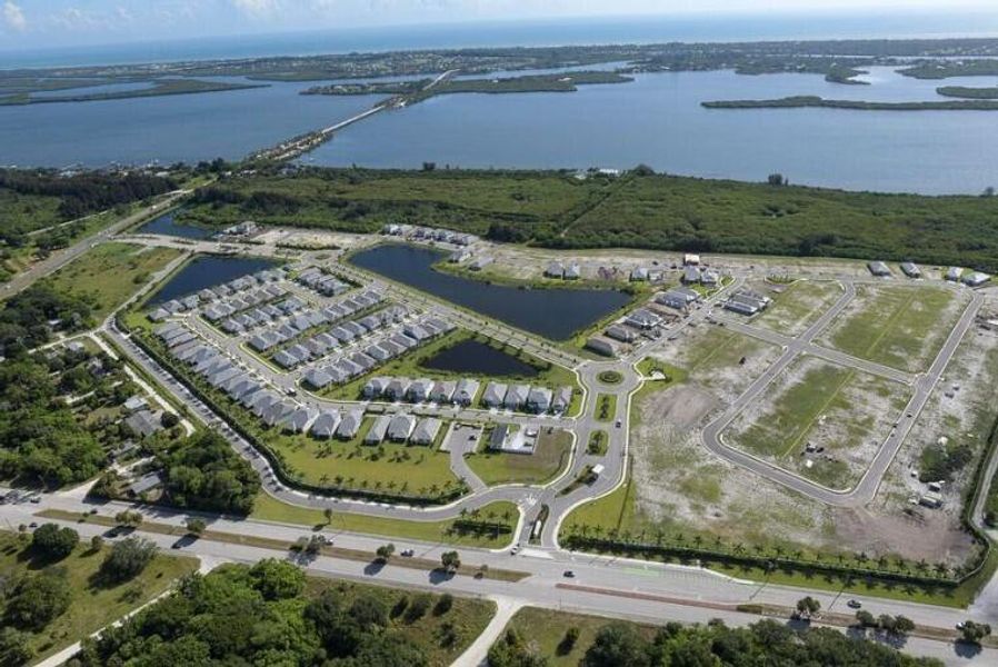 Image 18 of a home in Harbor Isle. Image 18 of a home in Harbor Isle.