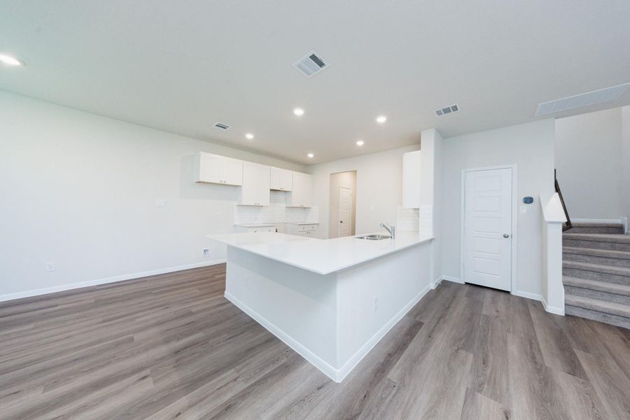 Furnished interior view inside a new home in Bammel Oaks, Houston (Image 14).