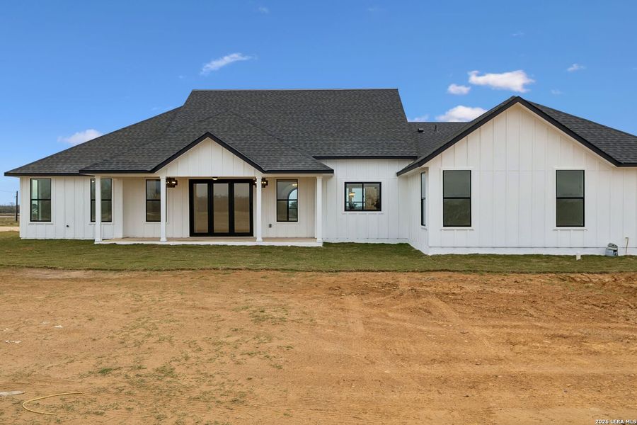 Exterior details and patio area of a home in , Floresville (Image 23).