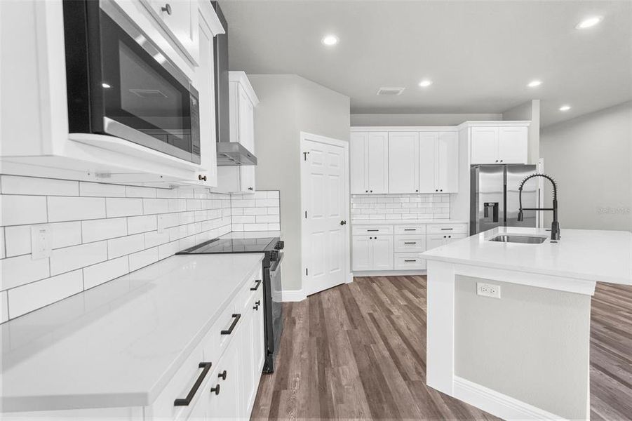 Furnished interior view inside a new home in , Weeki Wachee (Image 6).