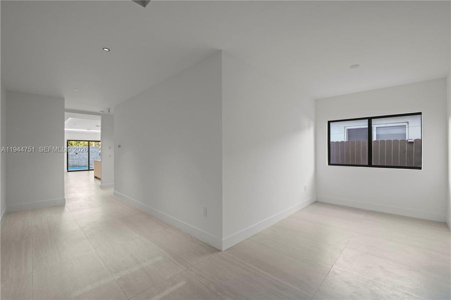 Spacious, unfurnished interior of a new home in , Miami (Image 30).