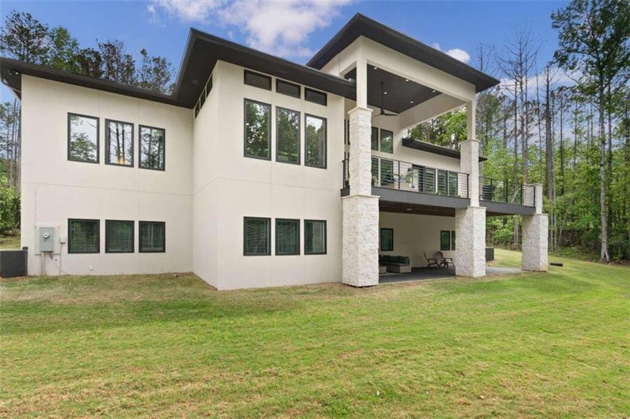 Exterior details and patio area of a home in , Whitesburg (Image 34).